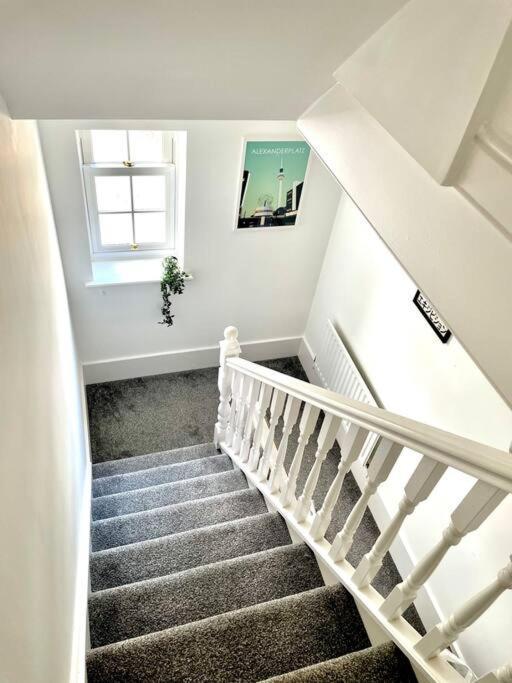High-End 2 Bed Maisonette In Beaulieu Park Broomfield  المظهر الخارجي الصورة